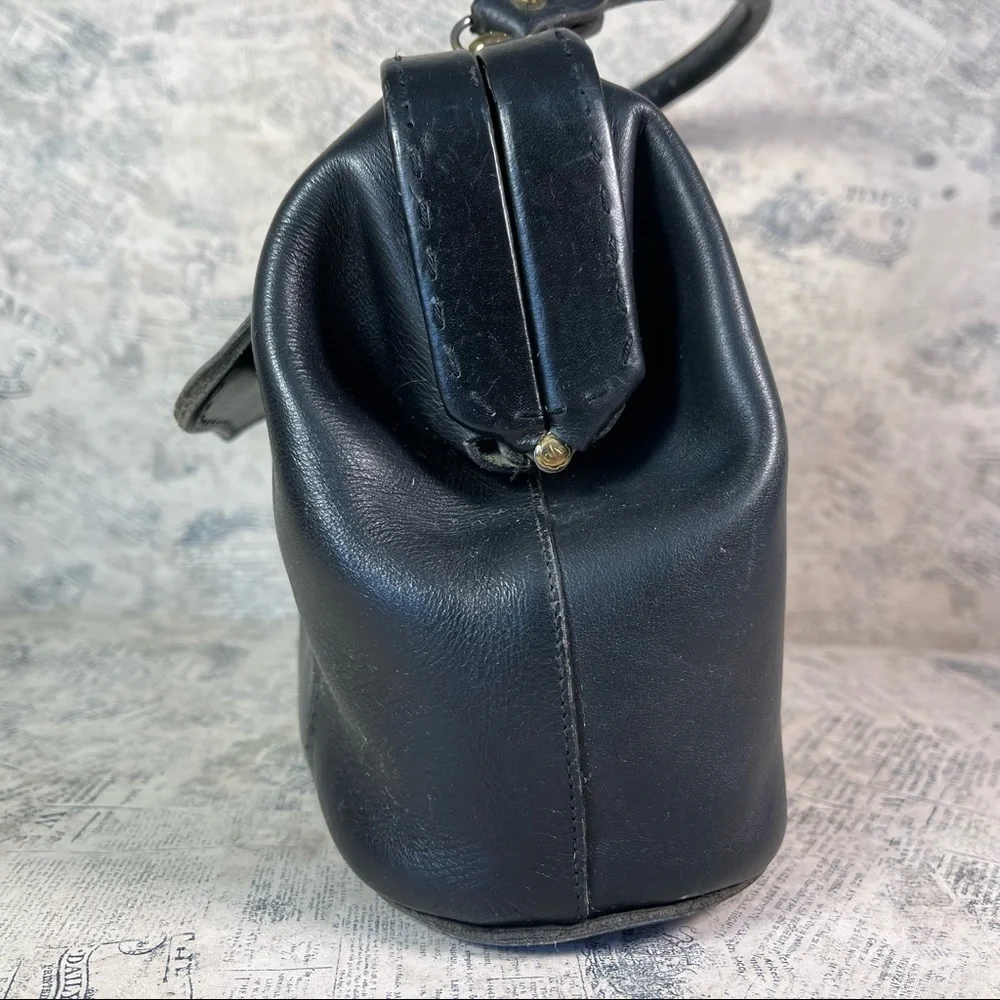 Vintage Ronay for Joseph Magnin Store Handbag Leather Purse Retro Structured Bag